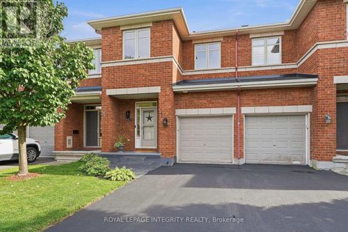 427 Sultan St, Orleans, ON, K4A0K2 | Card Image