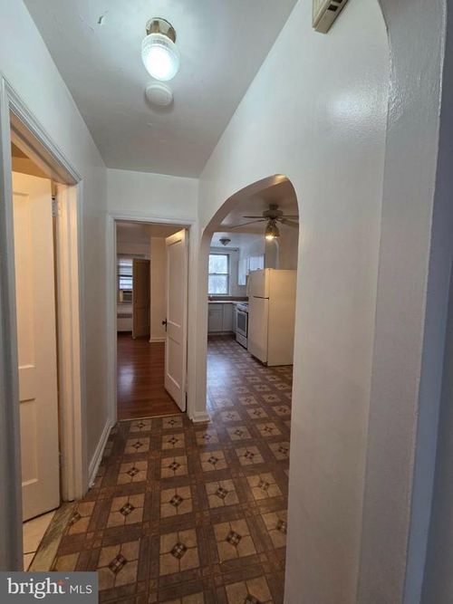 881 Windermere Ave, DREXEL HILL, PA, 19026-1537 | Card Image