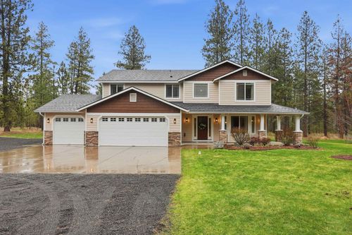 8011 S Spotted Rd, Cheney, WA, 99004-9682 | Card Image