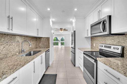 apt-414s-701 Sw 142nd Ave, Pembroke Pines, FL, 33027-6972 | Card Image