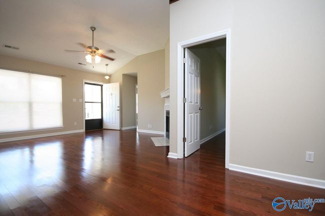 210 Knox Creek Trl Nw, House other with 3 bedrooms, 2 bathrooms and null parking in Madison AL | Image 6