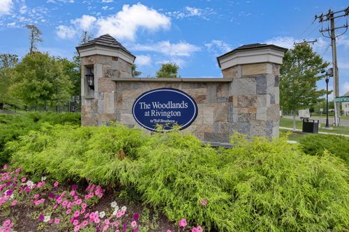 8-8 Brentwood Circle, Danbury, CT, 06810 | Card Image