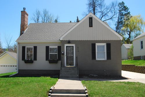 513 Mulberry St W, Stillwater, MN, 55082-4859 | Card Image