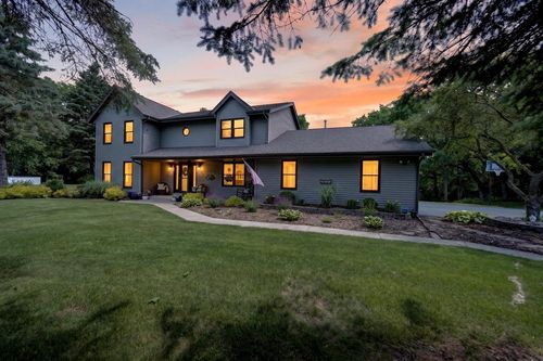 N6W31264 Alberta Drive, DELAFIELD, WI, 53018 | Card Image
