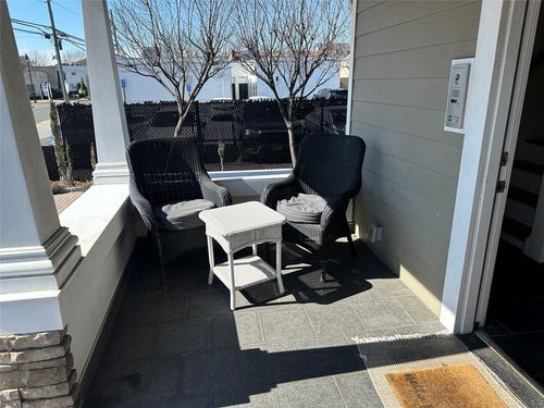 apt-1-39 Grand Ave, Rockville Centre, NY, 11570-4290 | Card Image