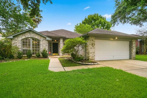 223 W New Meadows Drive, Sugar Land, TX, 77479 | Card Image