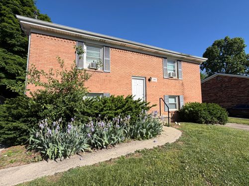 216 Valley St, Richmond, KY, 40475-2912 | Card Image