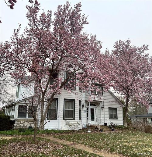 37 Joy Ave, Webster Groves, MO, 63119-2501 | Card Image