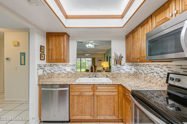 61 - 290 Paradise Blvd, Townhouse with 2 bedrooms, 2 bathrooms and null parking in Indialantic FL | Image 10