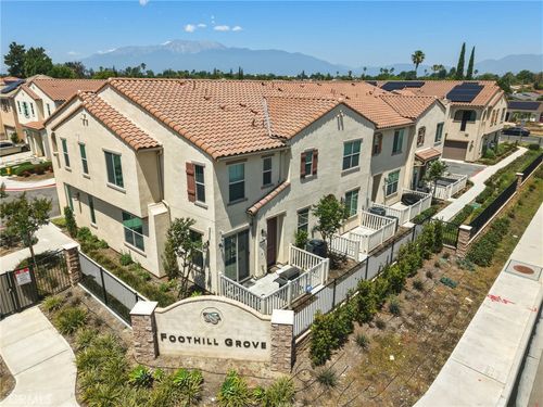 465 N Beechwood, Rialto, CA, 92376 | Card Image