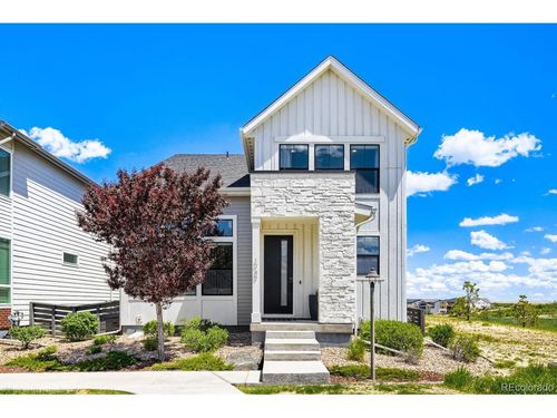 1747 Stable View Dr, Castle Pines, CO, 80108-9591 | Card Image