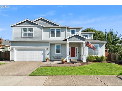 2048 N Locust St, Canby, OR, 97013-8159 | Card Image
