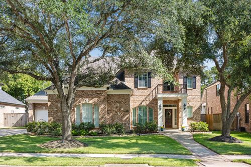7519 Shannondale Dr, Sugar Land, TX, 77479-6443 | Card Image