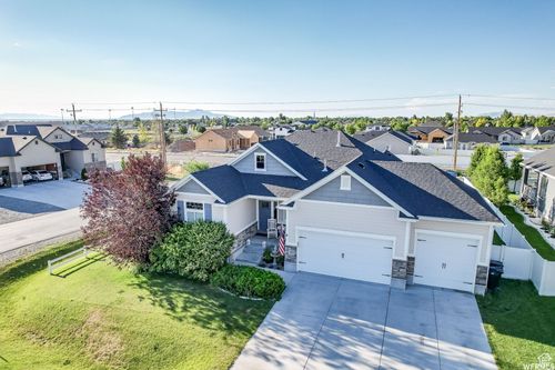 303 E Chiswick Ct, Stansbury Park, UT, 84074 | Card Image