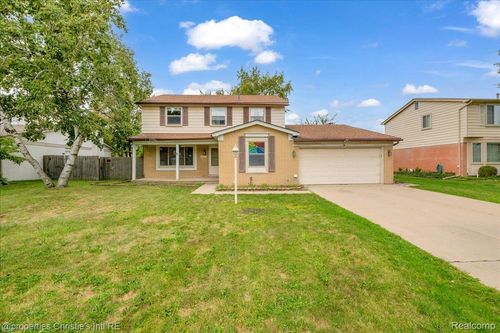 39237 Sunderland Dr, Clinton Township, MI, 48038-2680 | Card Image
