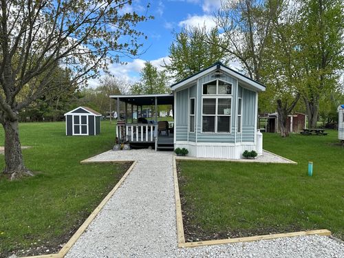 29-126 Woodhaven Dr E, Sublette, IL, 61367 | Card Image