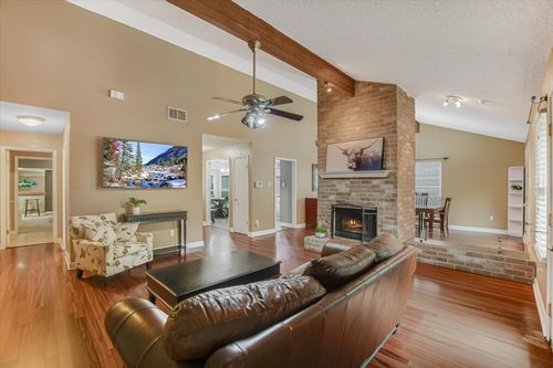 5810 Secrest Dr, Austin, TX, 78759-2449 | Card Image