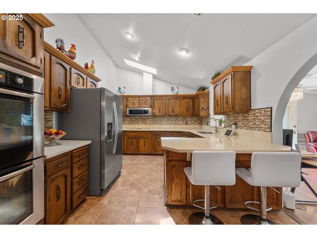 1845 Sw 18 Th Ct, House other with 4 bedrooms, 3 bathrooms and 2 parking in Gresham OR | Image 13
