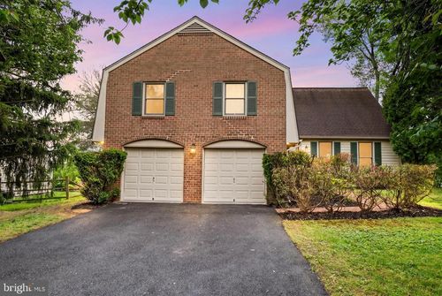 10 Dellcastle Ct, GAITHERSBURG, MD, 20886-1329 | Card Image