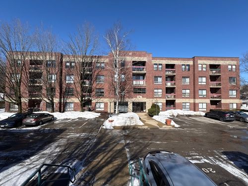 apt-210-14 Heron St, Boston, MA, 02132-4123 | Card Image