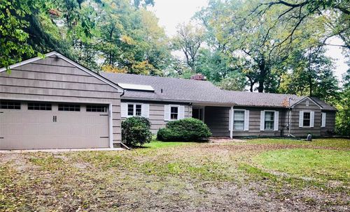 1481 Mill Race Mill Race Road, Rochester Hills, MI, 48306 | Card Image