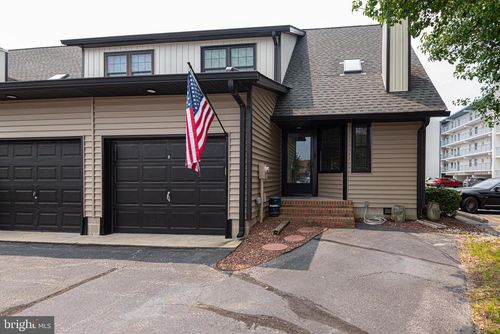 d82-104 120th St, OCEAN CITY, MD, 21842-4754 | Card Image