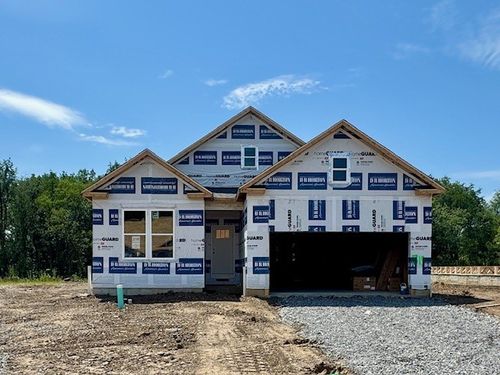381 Gleneagles Dr, Butler, PA, 16001-1170 | Card Image