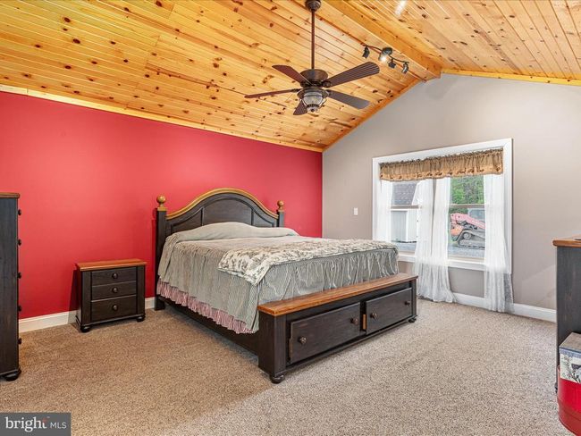 1996 Buck Mountain Rd, House other with 4 bedrooms, 4 bathrooms and null parking in Bentonville VA | Image 24