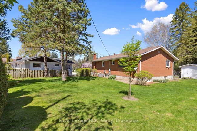 371 4 Th Ave, House other with 4 bedrooms, 2 bathrooms and 6 parking in Hanover ON | Image 31