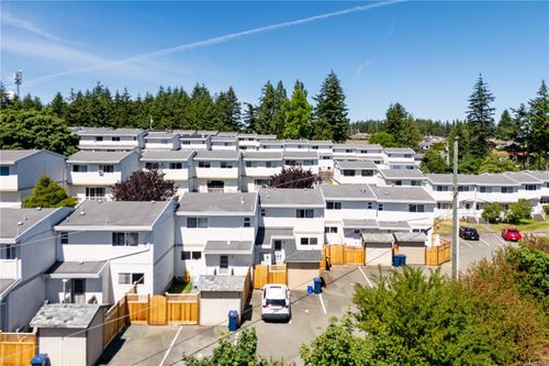 4-400 Robron Rd, Campbell River, BC, V9W5N5 | Card Image