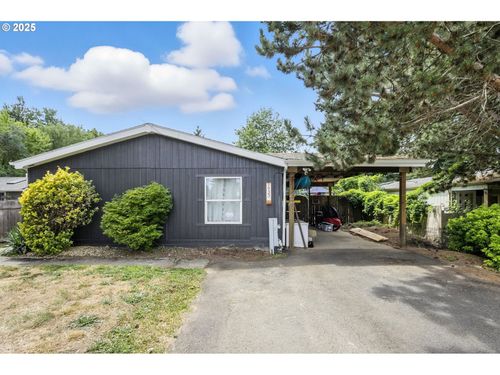 9933 Se 43rd Ave, Milwaukie, OR, 97222-5792 | Card Image