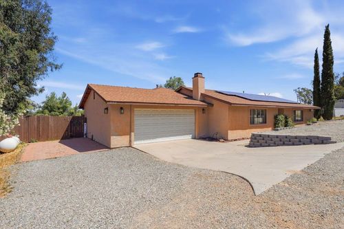 1132 Ramona St, Ramona, CA, 92065-3224 | Card Image