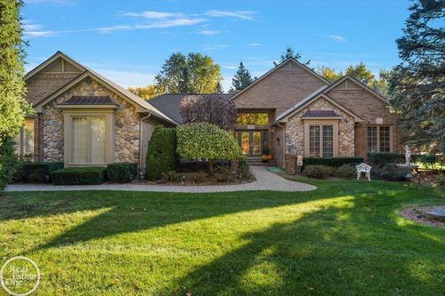 53086 Shanelle Lane, Shelby Charter Township, MI, 48315 | Card Image