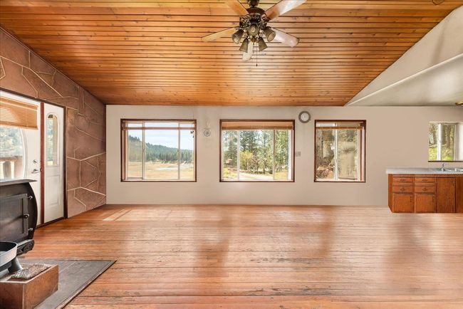 15 E Matsen Creek Rd, House other with 4 bedrooms, 3 bathrooms and null parking in Kettle Falls WA | Image 12