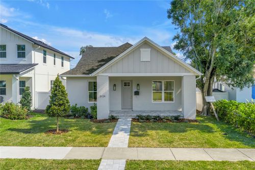 5124 3rd Ave N, SAINT PETERSBURG, FL, 33710-8113 | Card Image