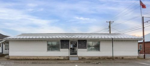 34 E 8th St, Watsontown, PA, 17777-1002 | Card Image