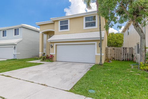 6466 Buena Vista Dr, Margate, FL, 33063-8304 | Card Image