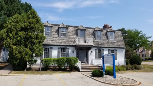 25-1630 W Colonial Pkwy, Inverness, IL, 60067-1209 | Card Image