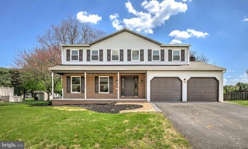 404 Clemens Drive, Dillsburg, PA, 17019 | Card Image