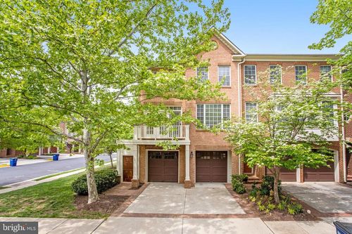 141 Herndon Mill Cir, HERNDON, VA, 20170-4487 | Card Image