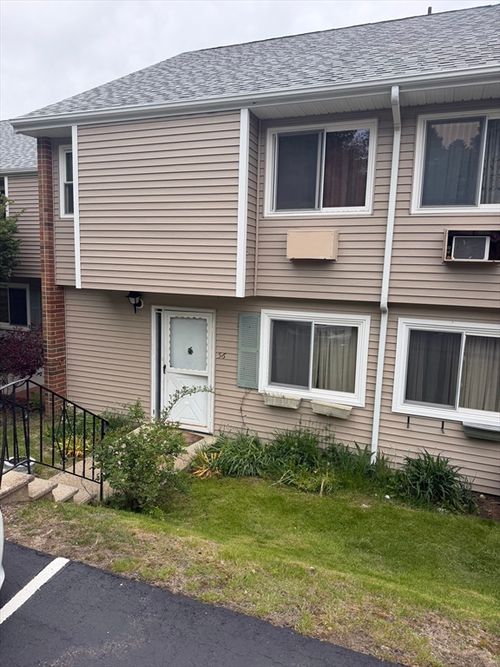 56-56 Glen Devin St, Amesbury, MA, 01913-1427 | Card Image