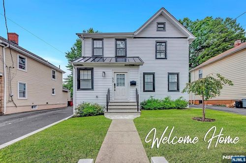 55 Church St, Nutley, NJ, 07110-1611 | Card Image