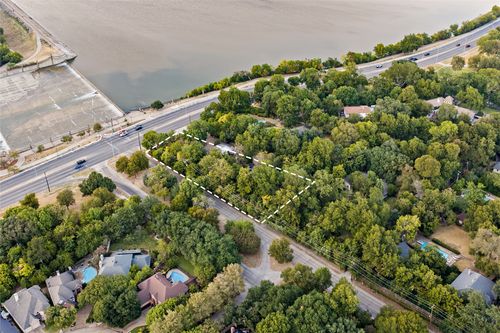8100 Garland Road, Dallas, TX, 75218 | Card Image