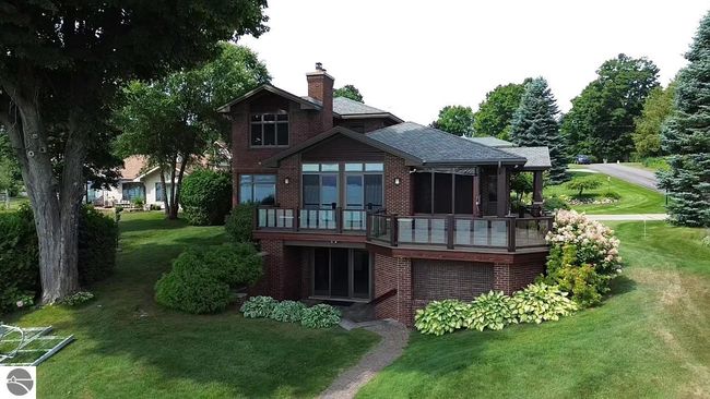 12305 3 Rd St, House other with 5 bedrooms, 4 bathrooms and null parking in Kewadin MI | Image 64