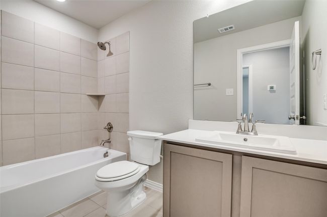 312 Silent Pond Park, House other with 3 bedrooms, 3 bathrooms and null parking in Lavon TX | Image 5