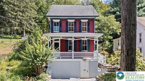 120 Silk St, Jim Thorpe, PA, 18229-2315 | Card Image