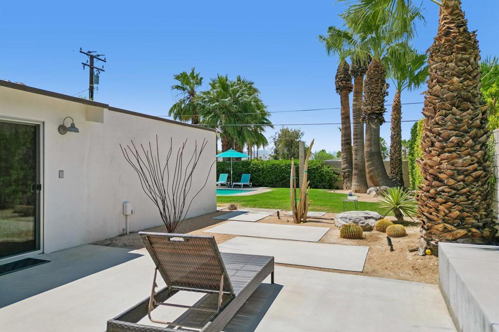 Residential in Palm Springs 3
