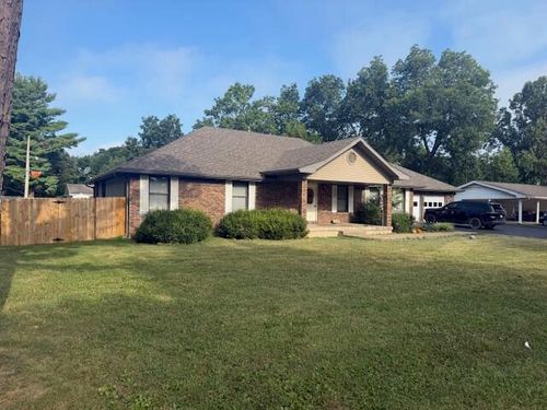 2821 Christie Dr, West Plains, MO, 65775-1545 | Card Image