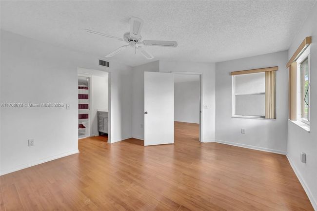 106 - 7711 Trent Dr, Condo with 2 bedrooms, 2 bathrooms and null parking in Tamarac FL | Image 11