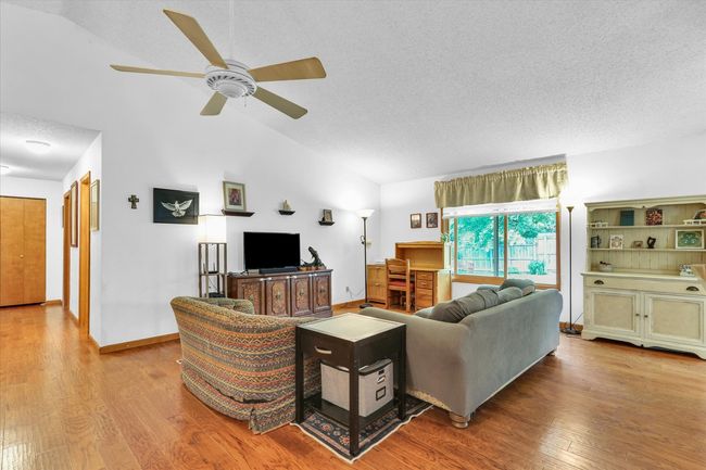 2805 Susan Stone Dr, House other with 3 bedrooms, 2 bathrooms and 2 parking in Urbana IL | Image 9